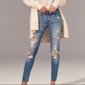 Abercrombie & Fitch The Super Skinny Mid Rise Ripped Jeans 27/4 Regular